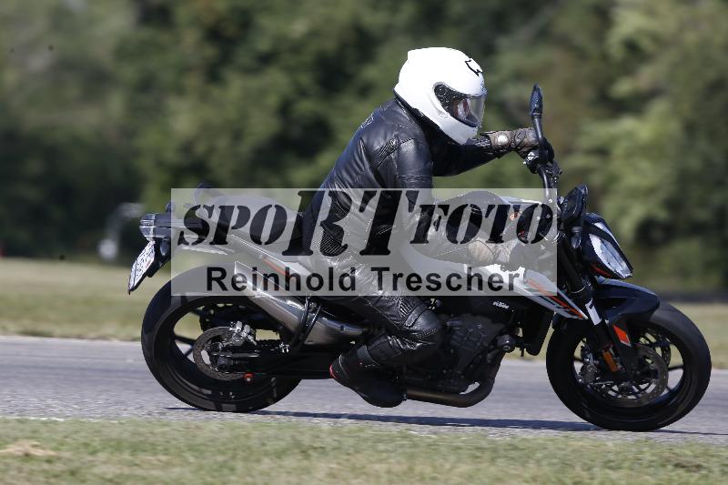 Archiv-2025/49 26.08.2025 Cornu Master School ADR/gruen-vert/15